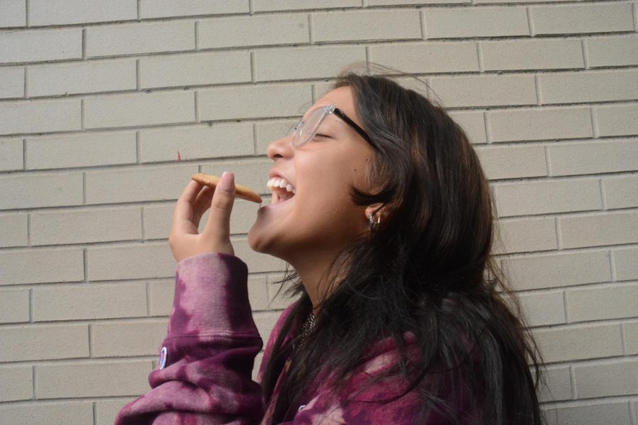 “I loved the texture and it crumbled in my mouth,” said Alexis Perez, Junior, eating a homemade “Pinterest cookie” made by Lauren Hoogeveen. 