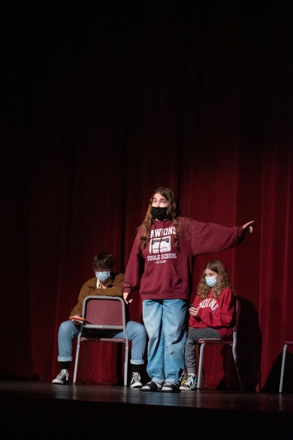 SHOW STOPPER Rehearsing for their contest play “Fire Exit,” Delaney Craig, sophomore, plays the role of Janice. Theatre will compete Nov. 1 before preparing for Regionals.