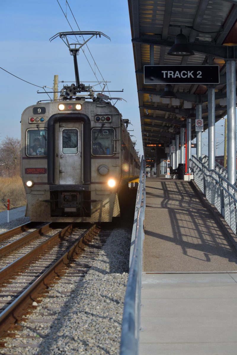 RIGHT ON SCHEDULE The South Shore Line’s train number 9 arrives at the Hammond Gateway station, the final station before the all-new Monon Corridor branches off from the existing Lakeshore Corridor. Train service on the Monon Corridor stops at the South Hammond, Munster Ridge and Munster/Dyer stations, offering a fast and efficient ride into Chicago. 